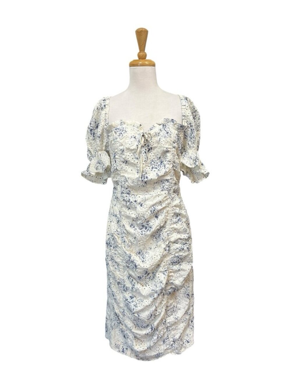 Lavish Alice White Printed Broderie Anglaise Midi Dress Size 14 Floral Lace - Picture 2 of 8